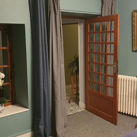 Cour St Didier Невер Екстериор снимка